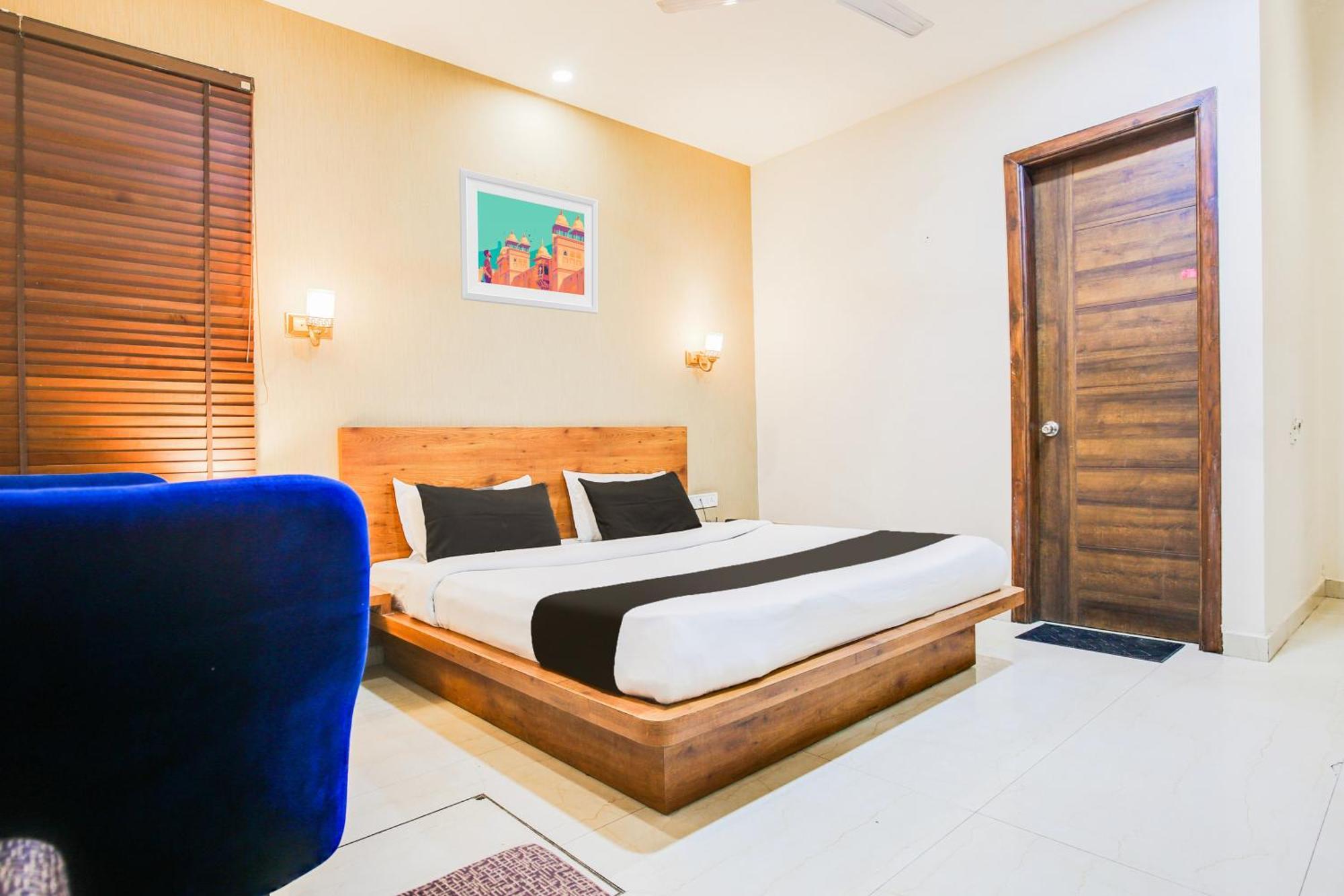 Super Townhouse Grand Fortune Amritsar Esterno foto