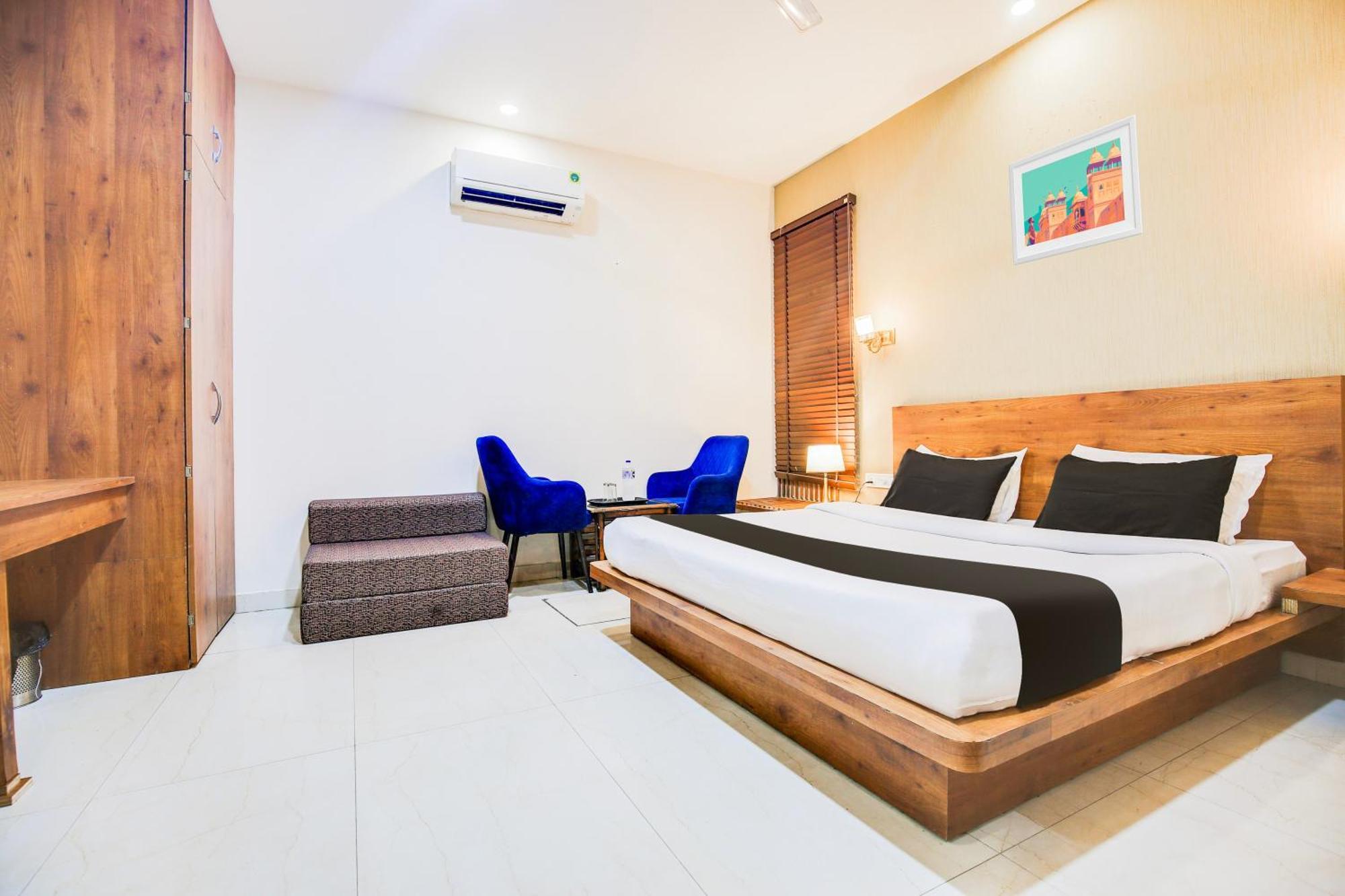 Super Townhouse Grand Fortune Amritsar Esterno foto