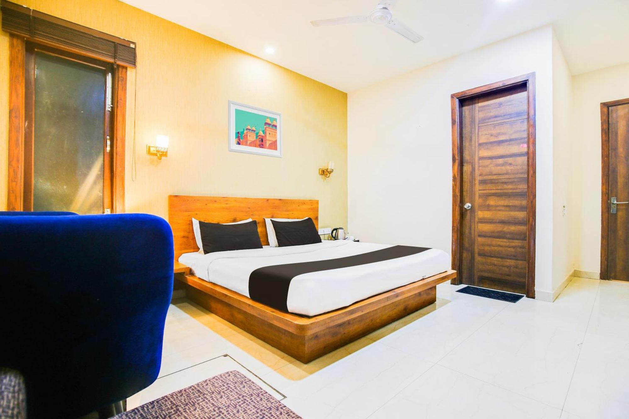 Super Townhouse Grand Fortune Amritsar Esterno foto
