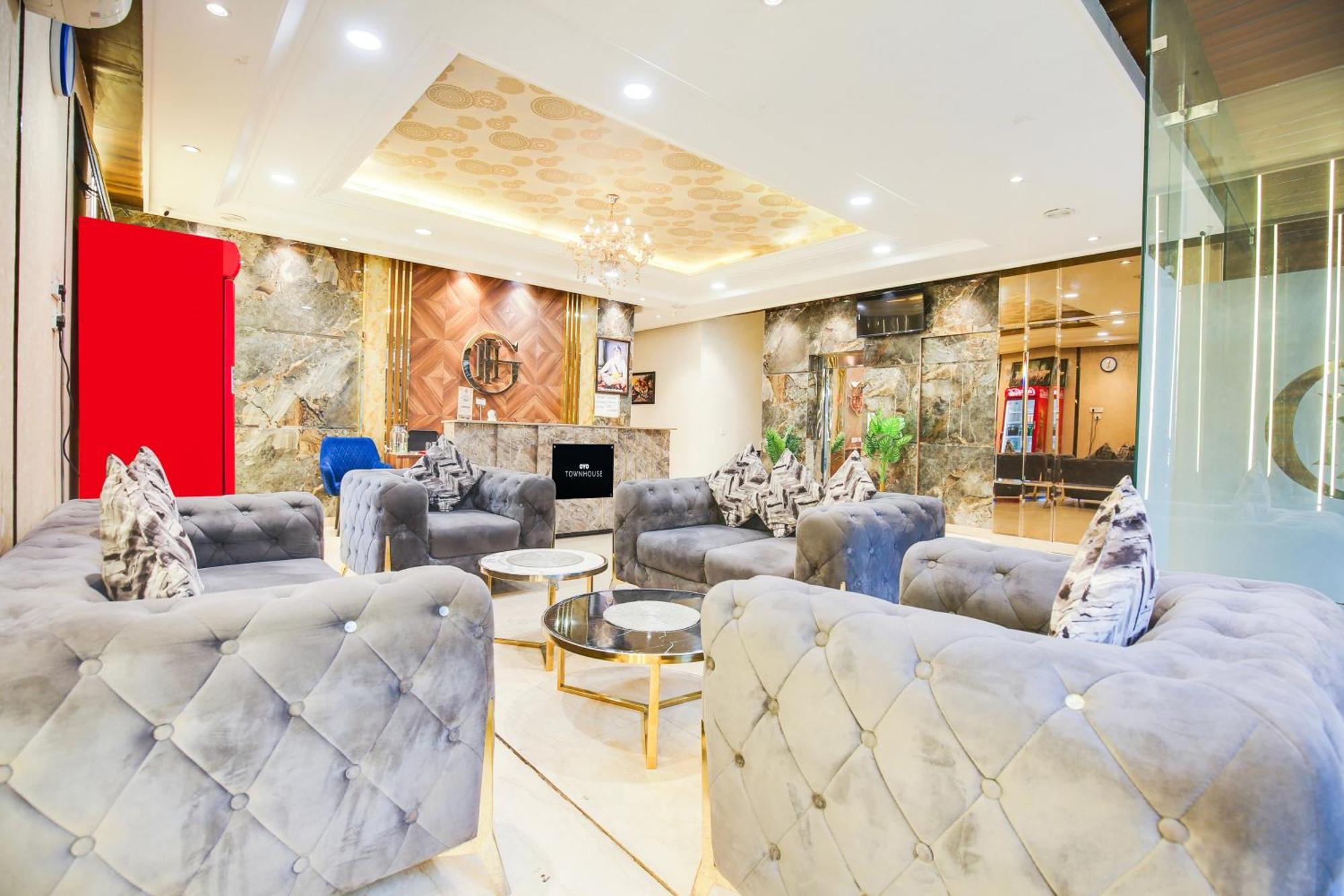 Super Townhouse Grand Fortune Amritsar Esterno foto